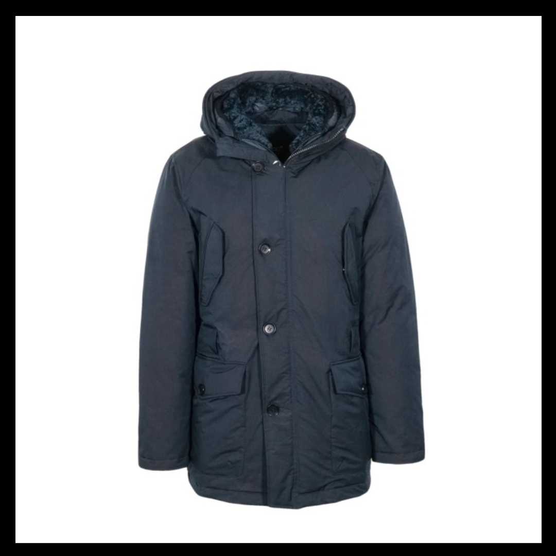 Adhoc Bold Parka Navy jetzt nur 250,-- statt 323371383_556920116333621_3700718975453744549_n