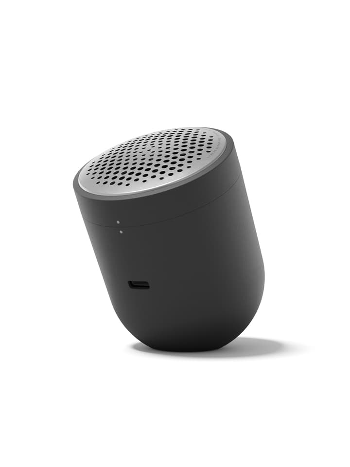 Pilo2_Charcoal_on_white_side pilo2_charcoal_on_white_side