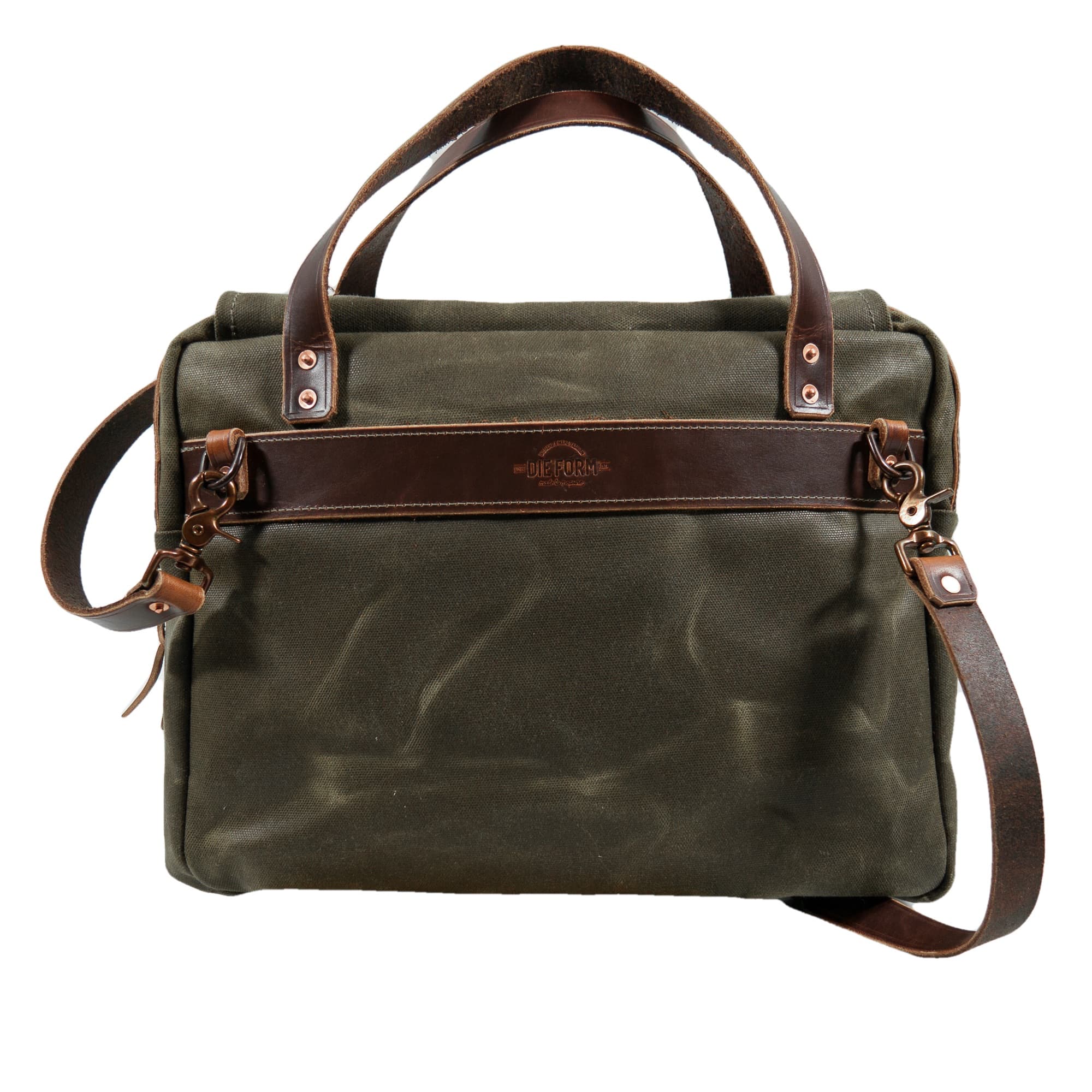 briefcase-Moos-4 briefcase-moos-4