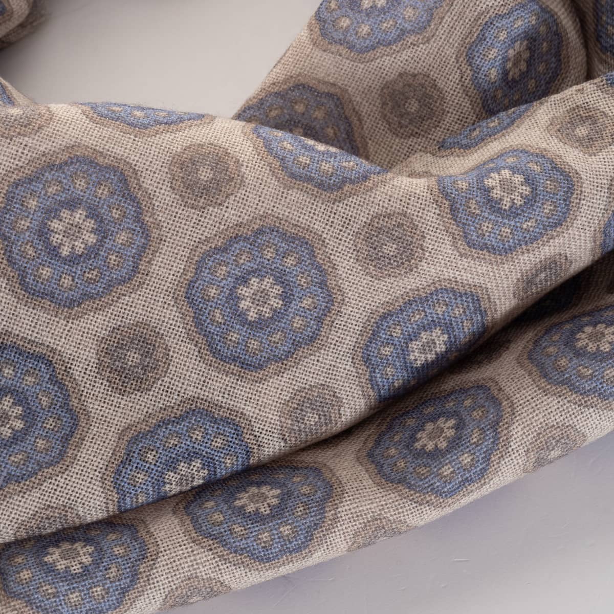 Schal aus Wolle Beige-Blau