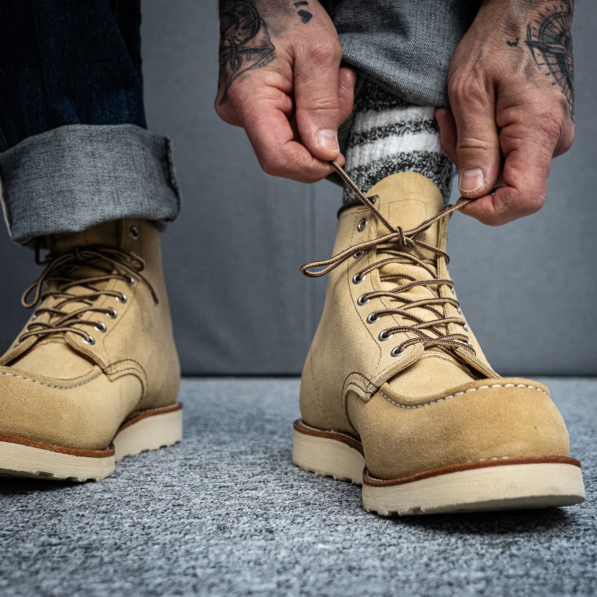 Moc Toe 8833