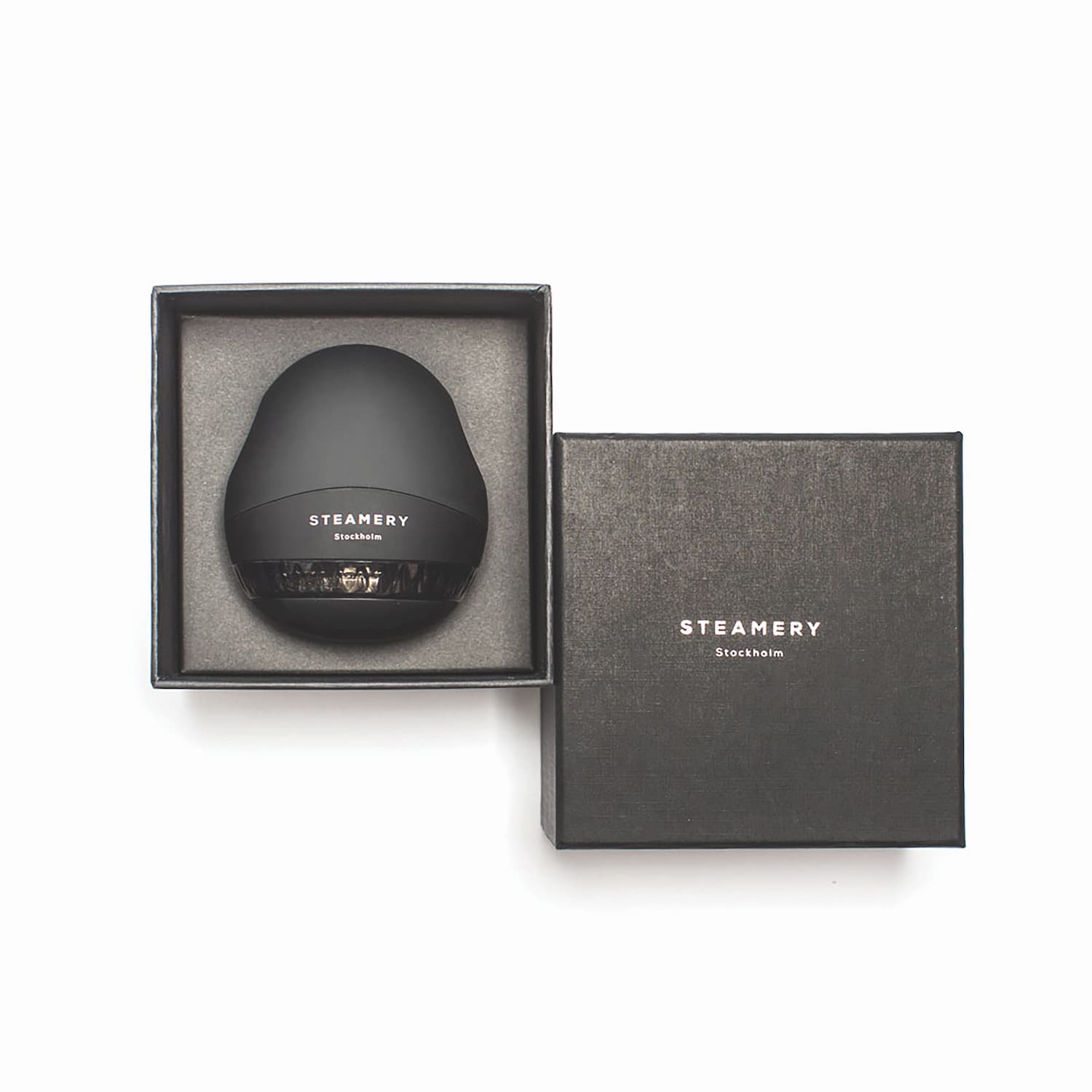 Steamery-Pilo_black_packaging_CMYK steamery-pilo_black_packaging_cmyk