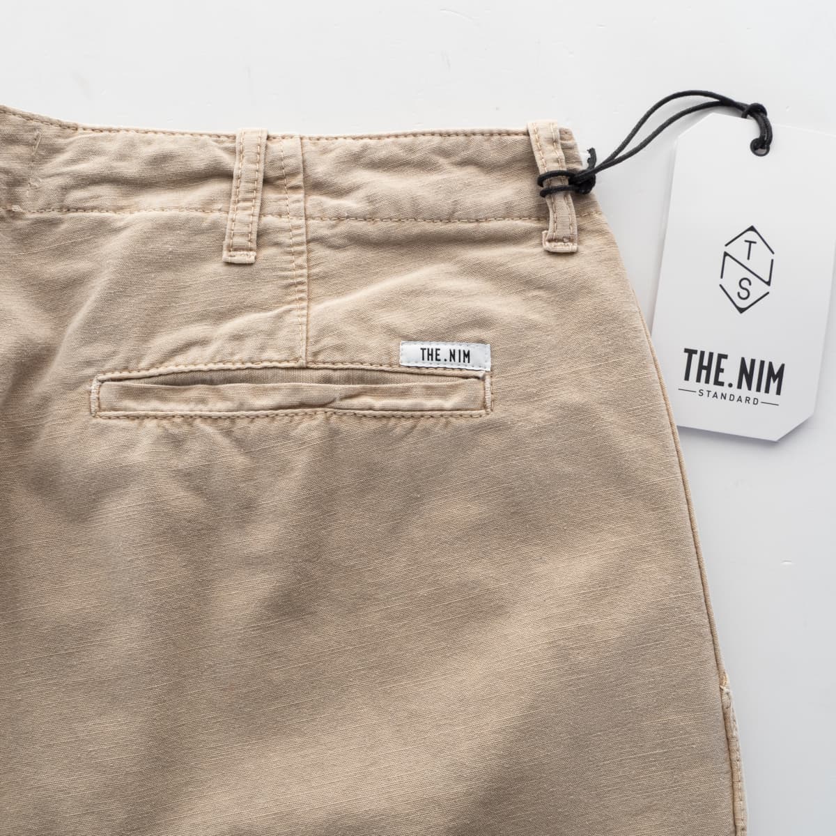 Chino 837 Flat Loose Sand