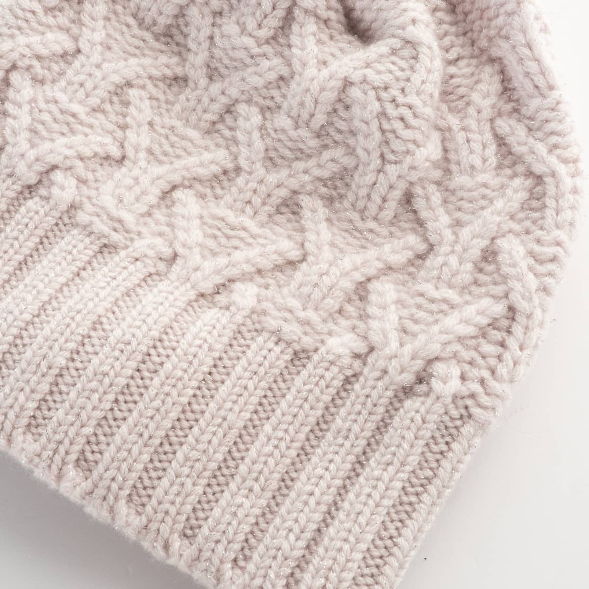 William-Lockie-pearl-lattice-hat-hessian-1-von-2 william-lockie-pearl-lattice-hat-hessian-1-von-2