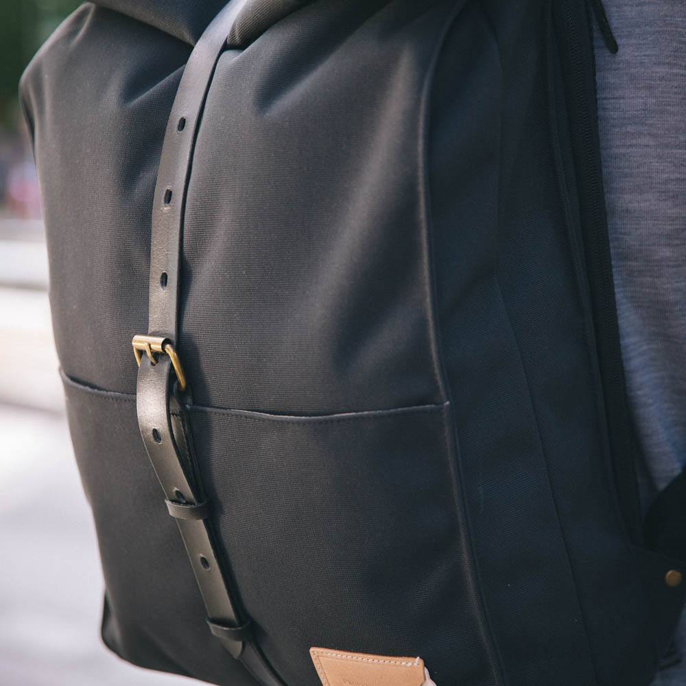 alex_backpack_midnight_black_black_detail02_8719322703415_72dpi