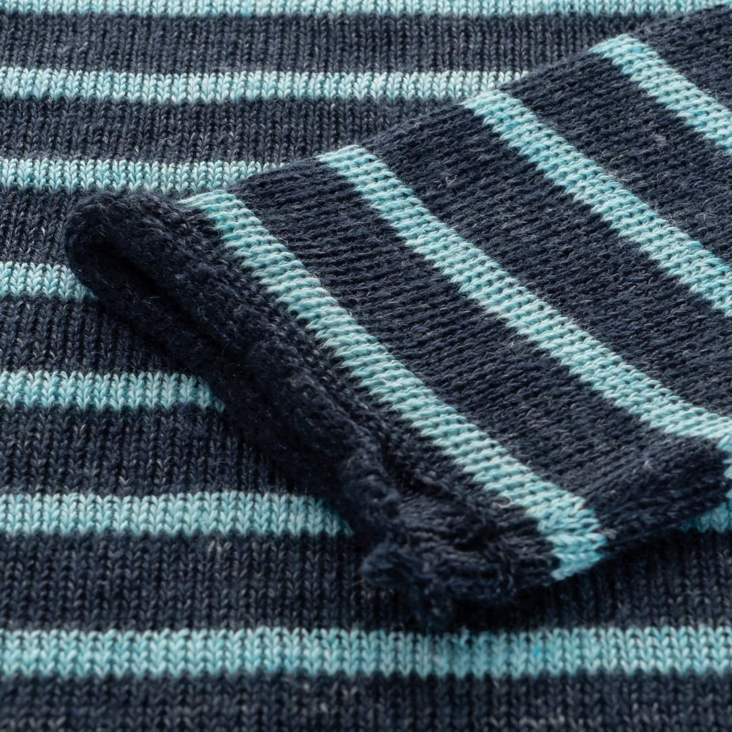 Strickpullover Blau Gestreift