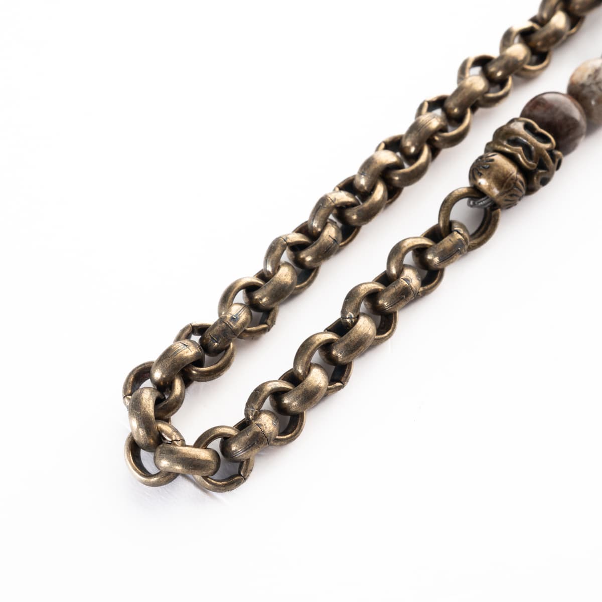 Wallet Chain Volcanic Skull