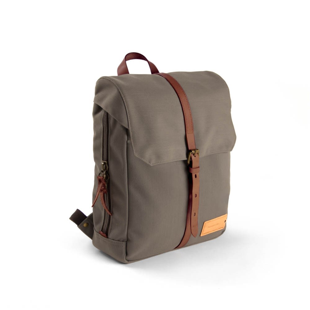 charlie_backpack_moss_grey_brown_front01_8719322703408_pob_72dpi_1 charlie_backpack_moss_grey_brown_front01_8719322703408_pob_72dpi_1