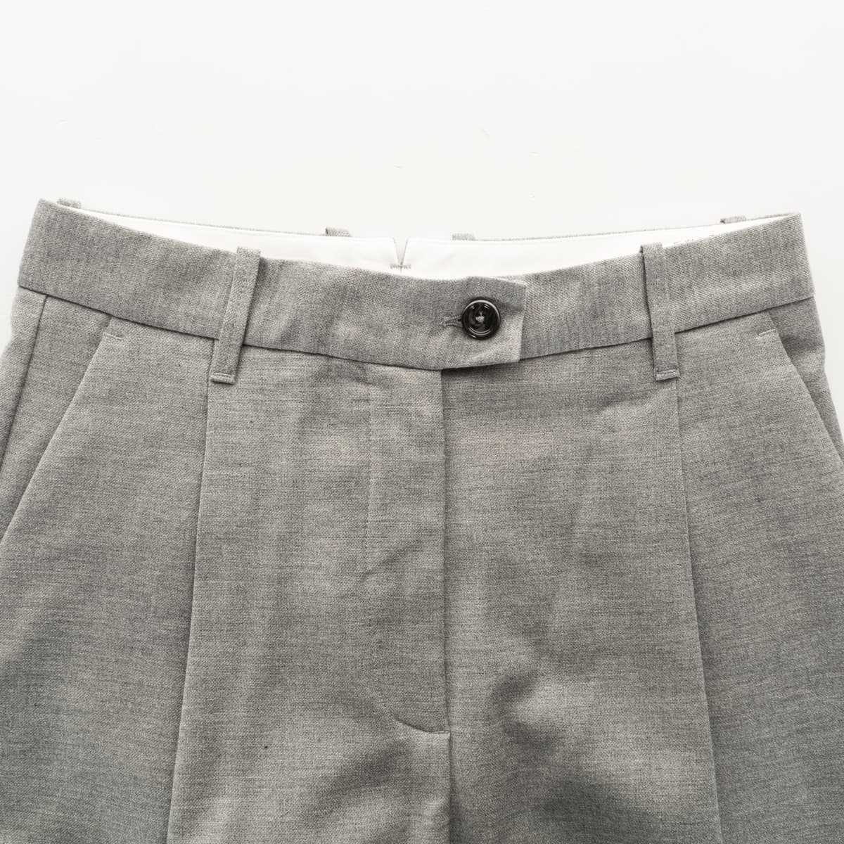 NITM-alice-9fw24-ac80-s25-iron-2-von-4 nitm-alice-9fw24-ac80-s25-iron-2-von-4