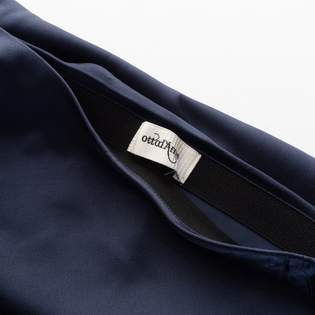 Midirock aus Viskose-Satin