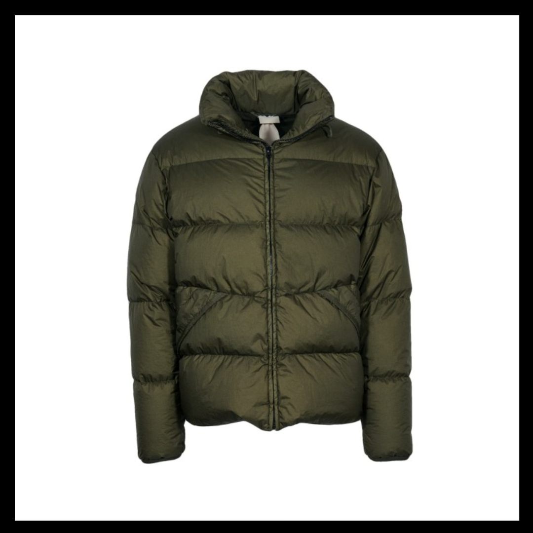 Ten C Daunenjacke jetzt nur 500,-- statt 860,-- 337317128_537517078465561_666351753124449415_n