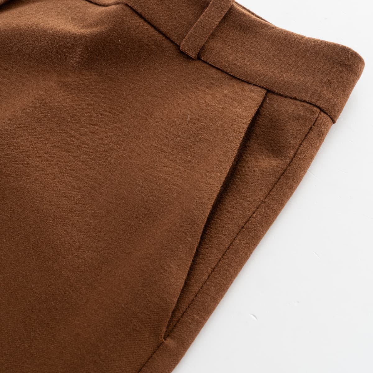 Kiltie Wide Leg Hose Andrea