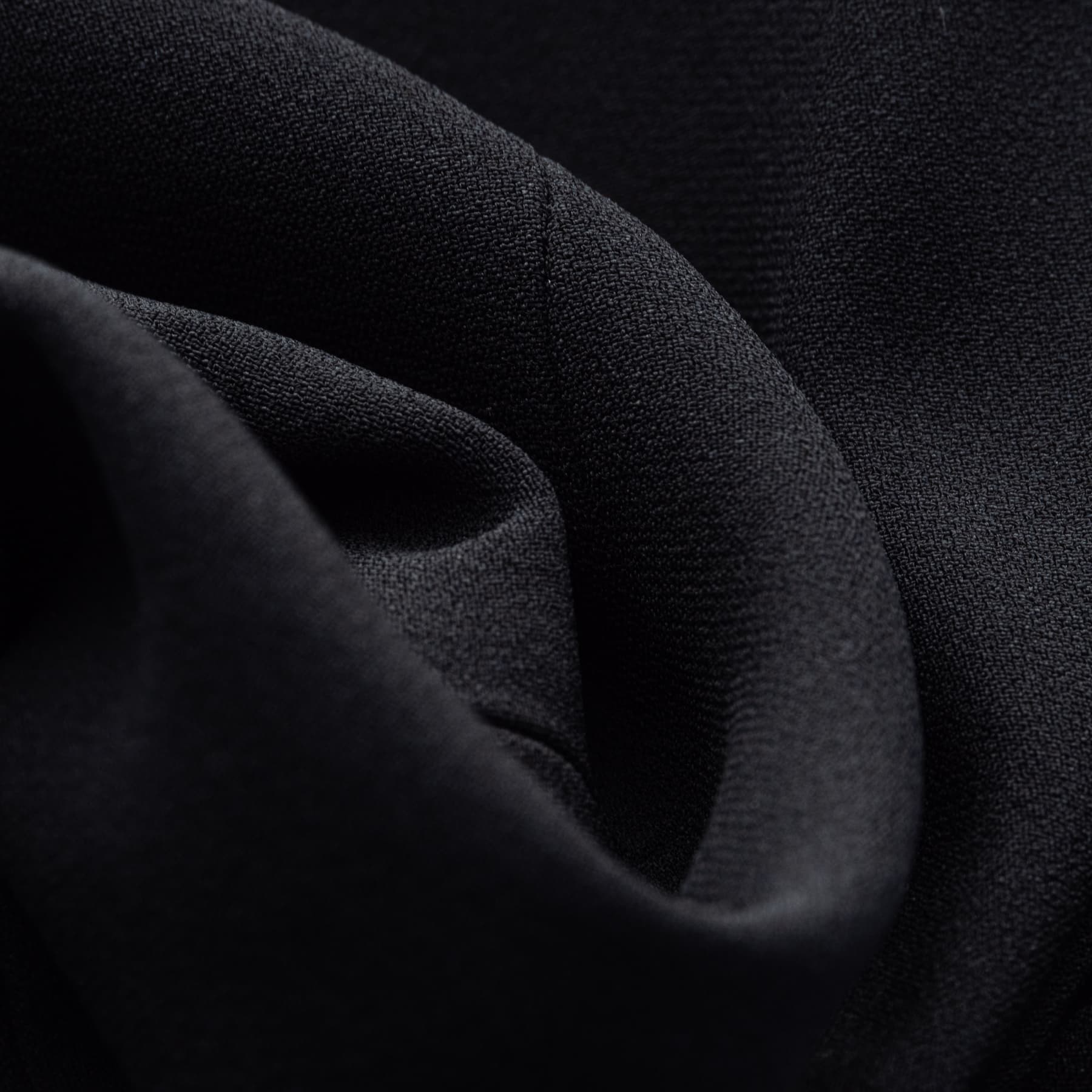 Schwarzes Shift Kleid