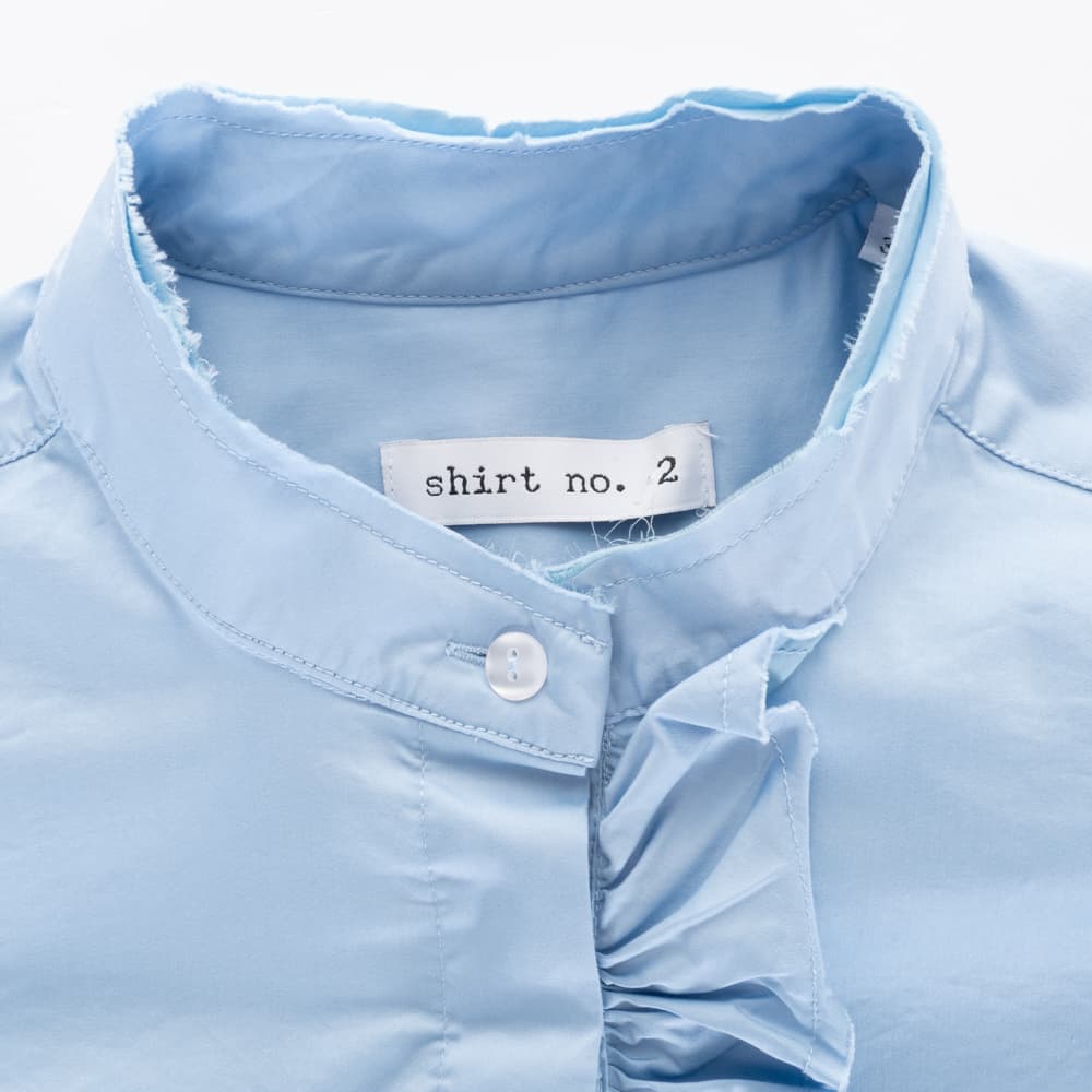 Rüschenbluse mit Stehkragen
