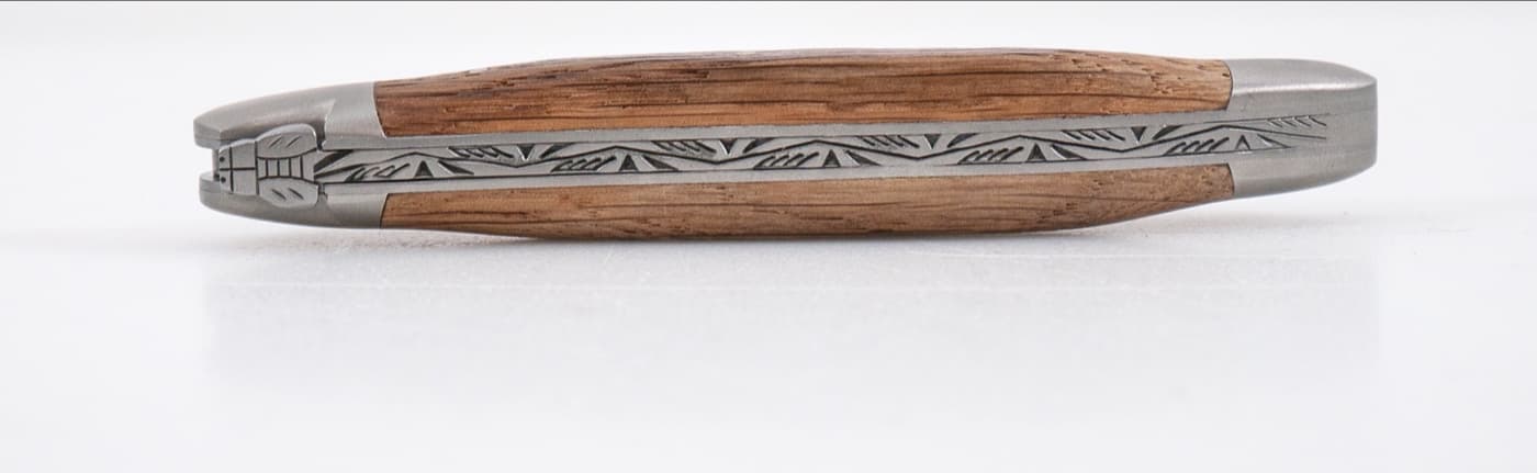 forge-de-laguiole-1211-in-chb-inox-sat-eiche-3-2 forge-de-laguiole-1211-in-chb-inox-sat-eiche-3-2