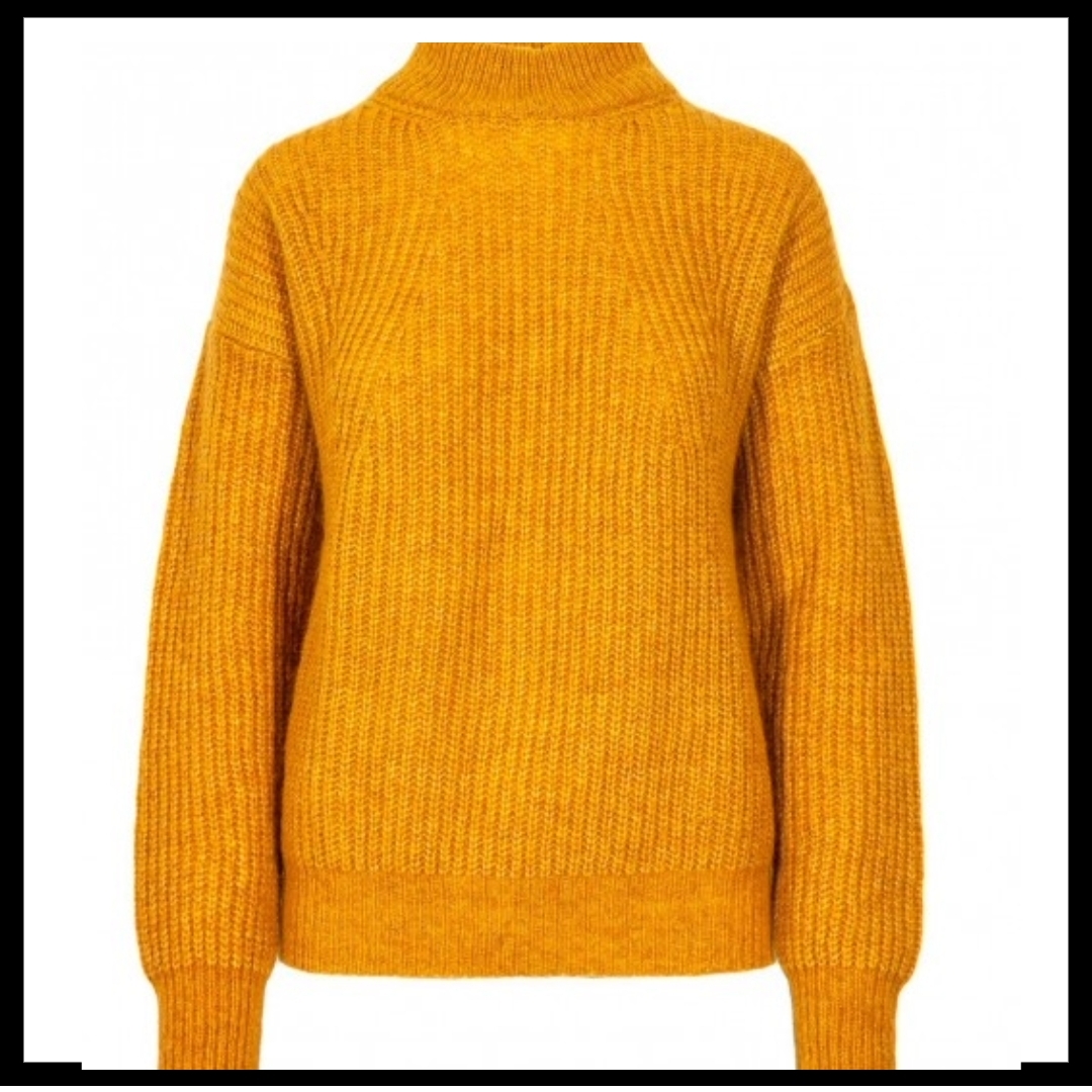 Johnny Love Pullover jetzt nur 90,-- statt 180,-- 404922380_370202008852636_5902981784744042278_n