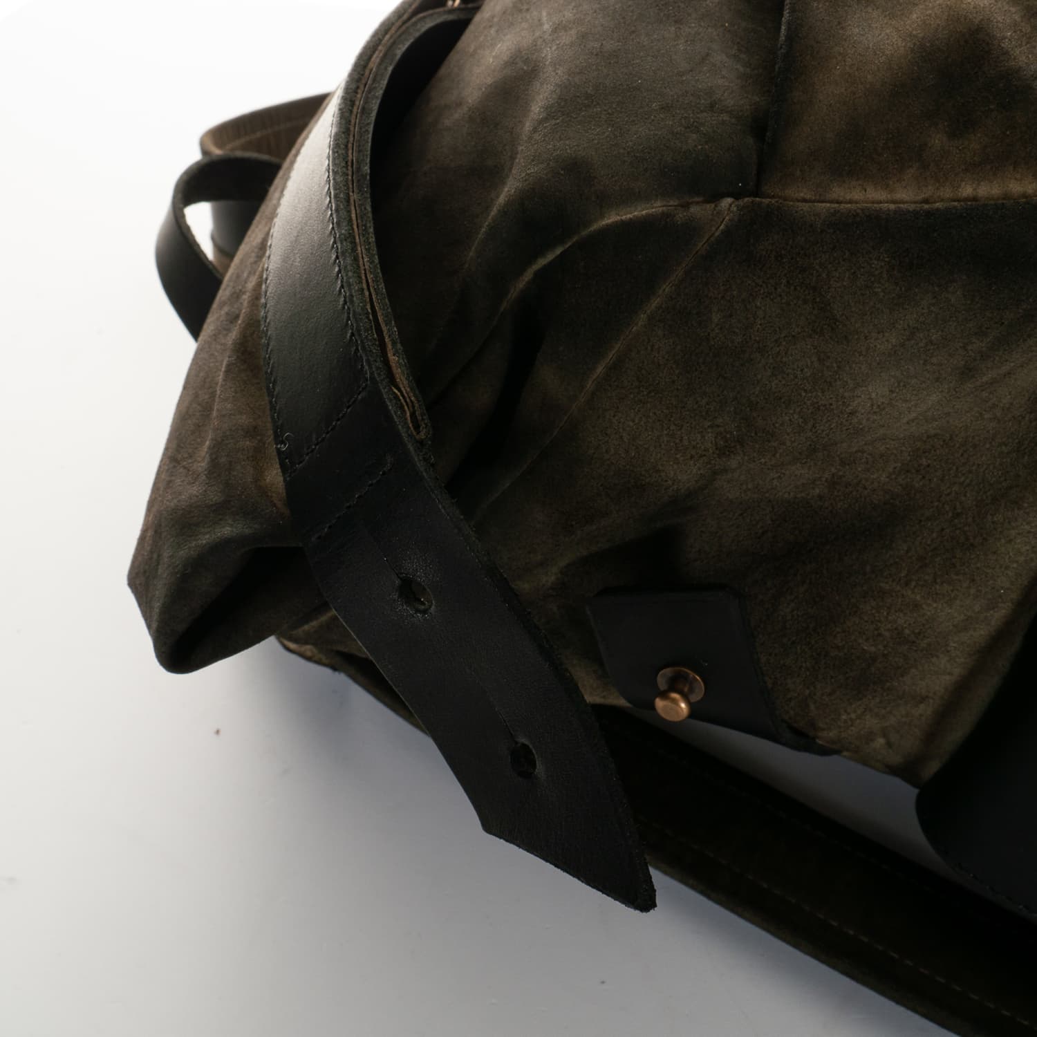 Shoto-berlin-skipper-velour-dive-khaki-vacchetta-nero-6-von-10 shoto-berlin-skipper-velour-dive-khaki-vacchetta-nero-6-von-10