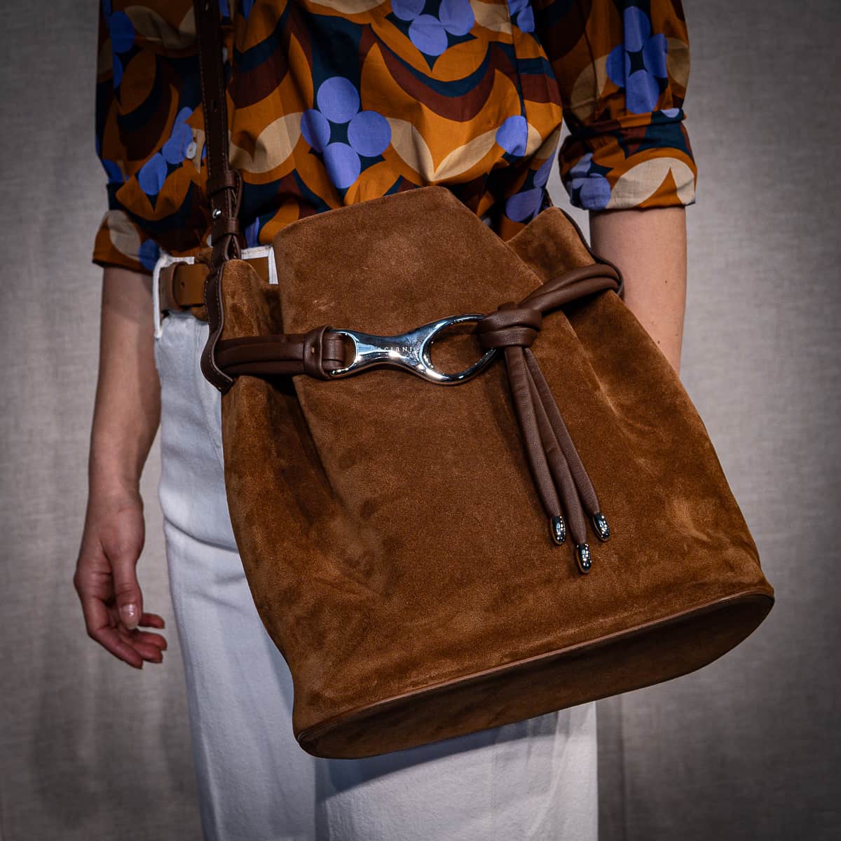 Handtasche Dory Velourleder