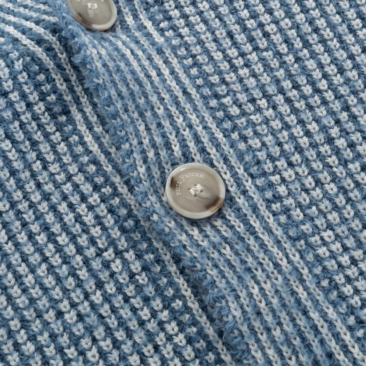 Strickjacke Flauschperlfang Hellblau