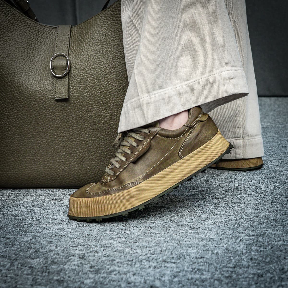 Sneaker 6404 Pferdeleder Oliv